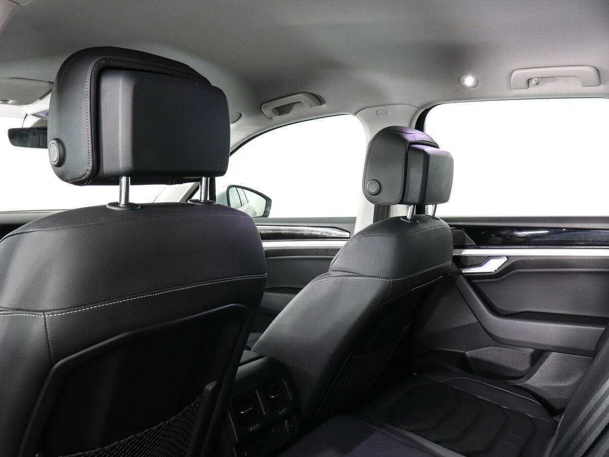 Купить Volkswagen Touareg, 2020, 162 090 км, фото №12