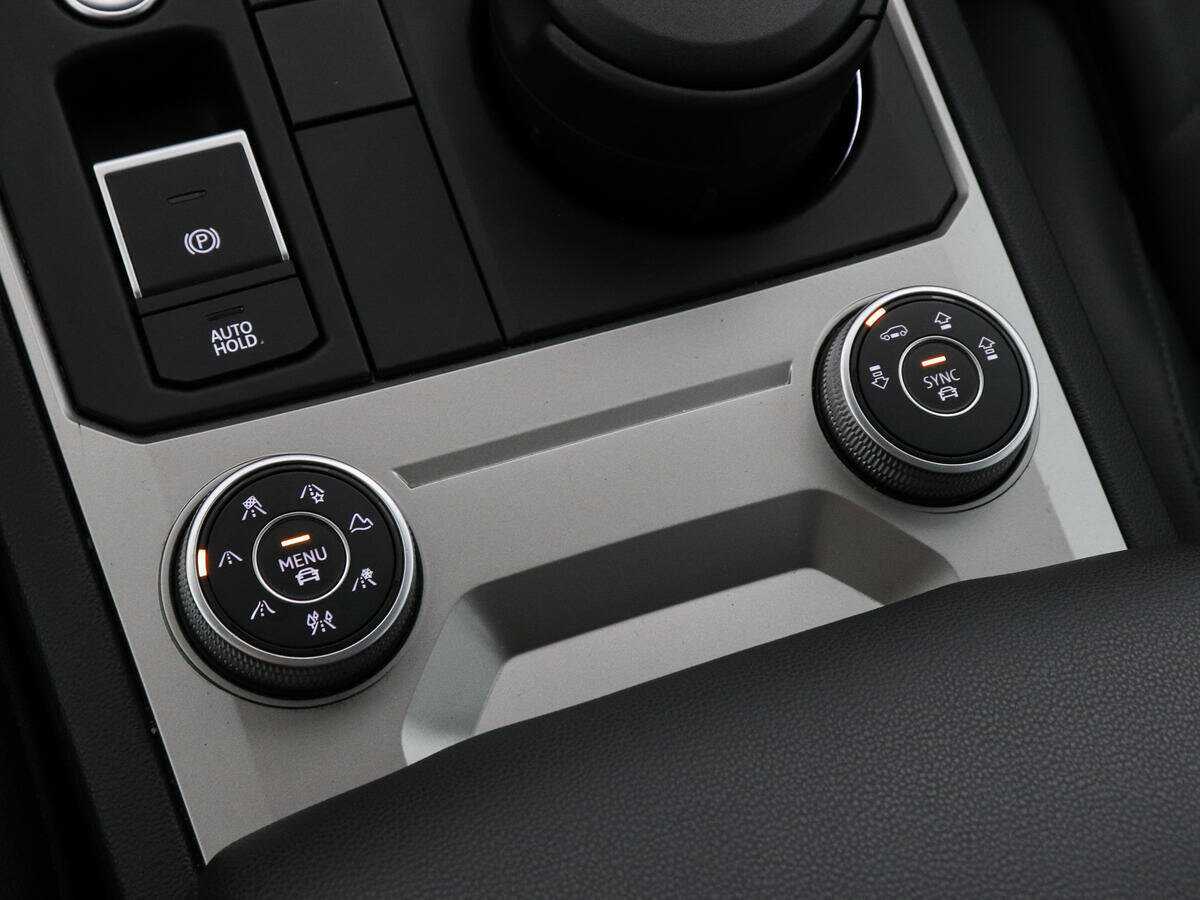 Купить Volkswagen Touareg, 2020, 162 090 км, фото №15