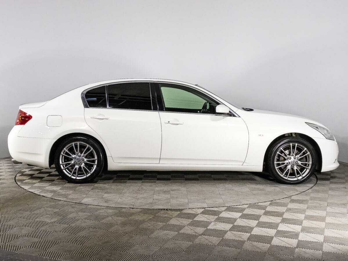 Купить Infiniti G25, 2012, 244 867 км, фото №4