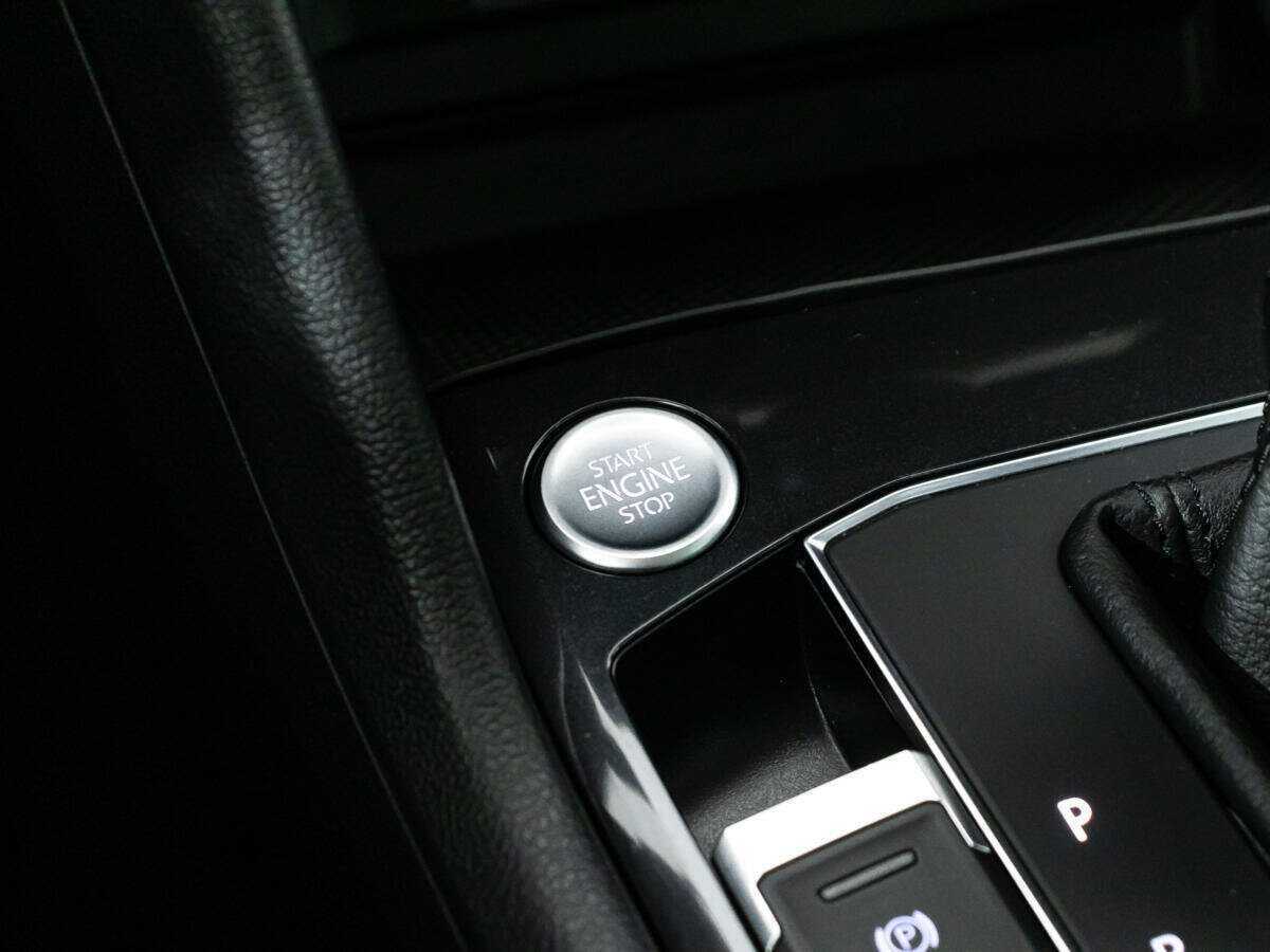 Купить Volkswagen Tiguan, 2018, 104 901 км, фото №18