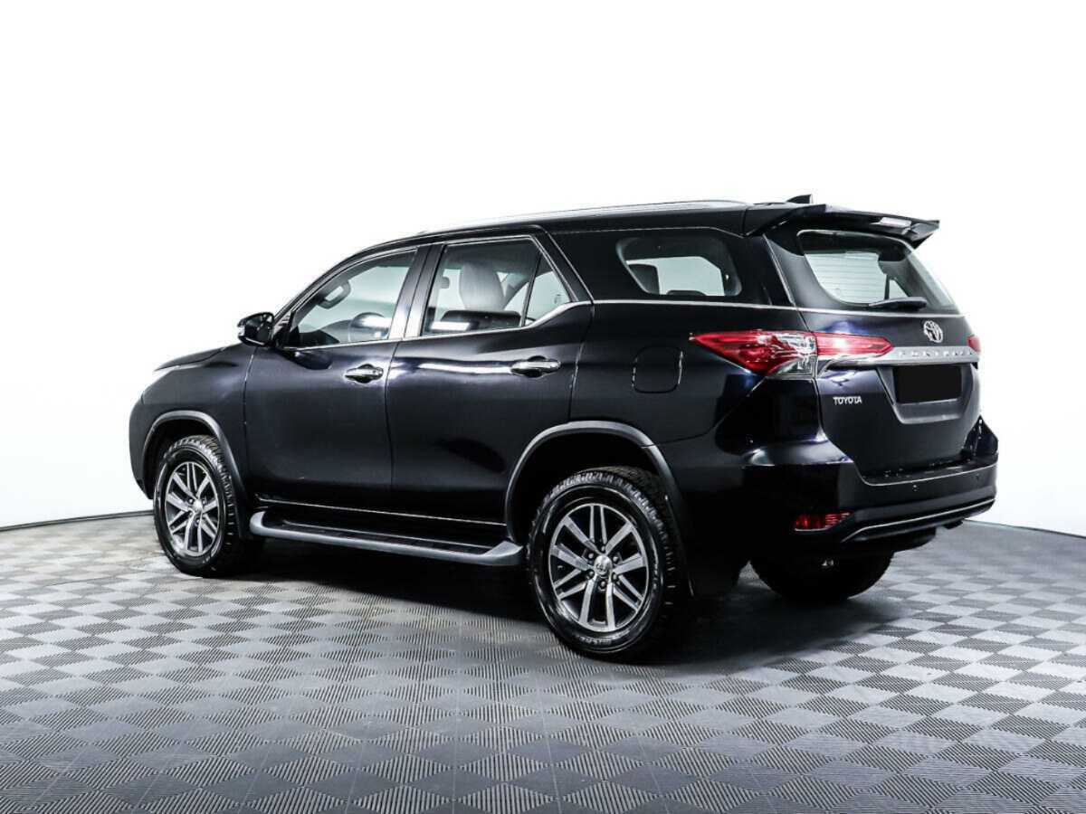 Купить Toyota Fortuner, 2018, 146 923 км, фото №5
