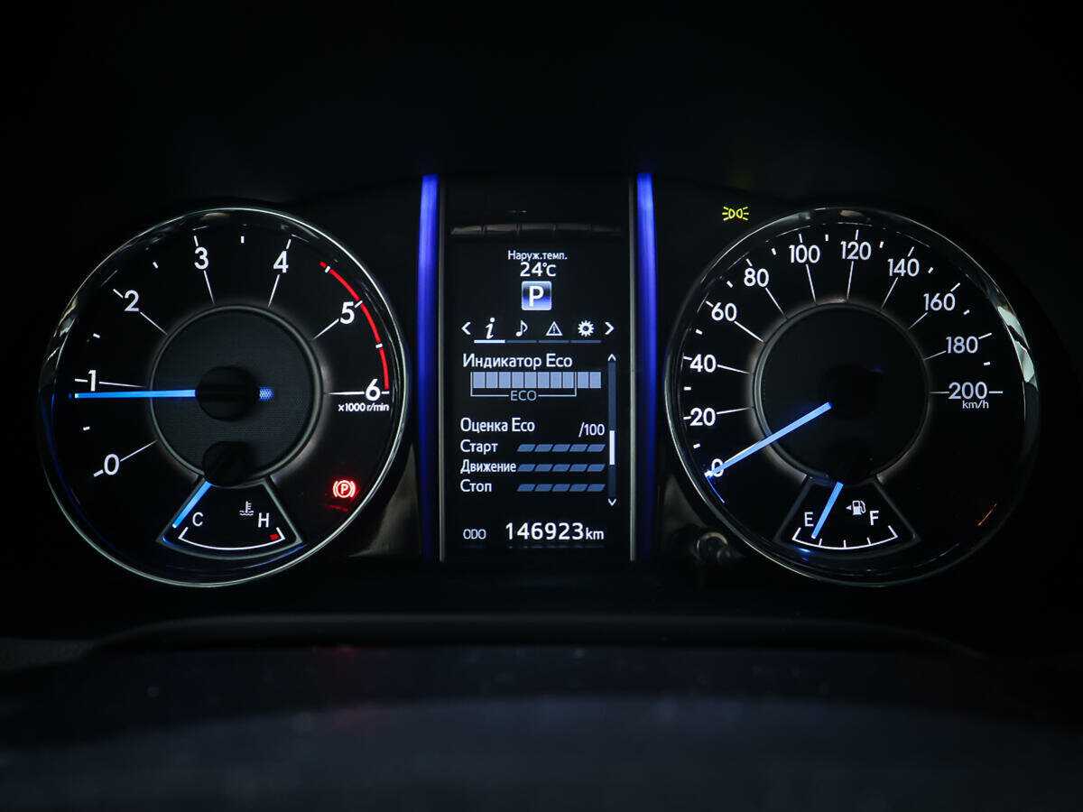 Купить Toyota Fortuner, 2018, 146 923 км, фото №12