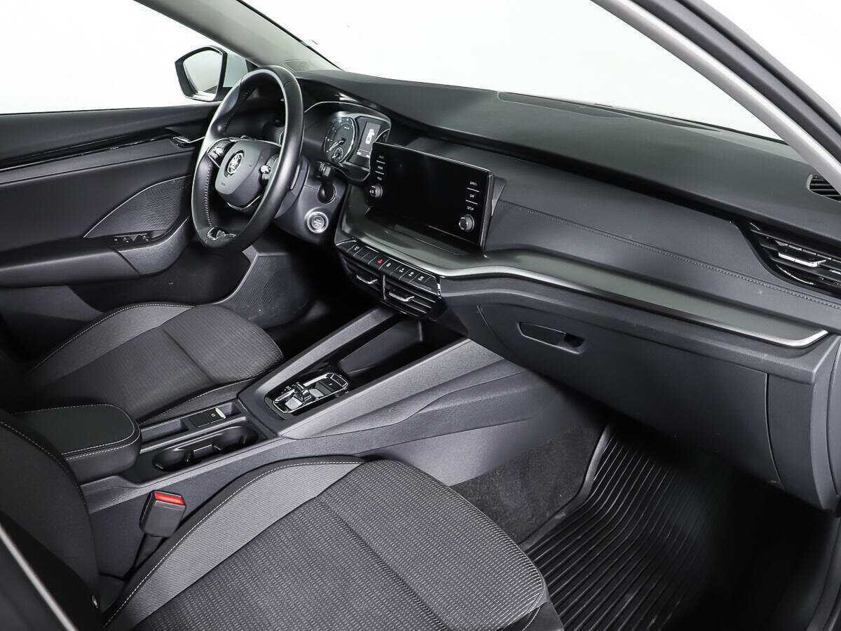 Купить Skoda Octavia, 2021, 61 170 км, фото №9