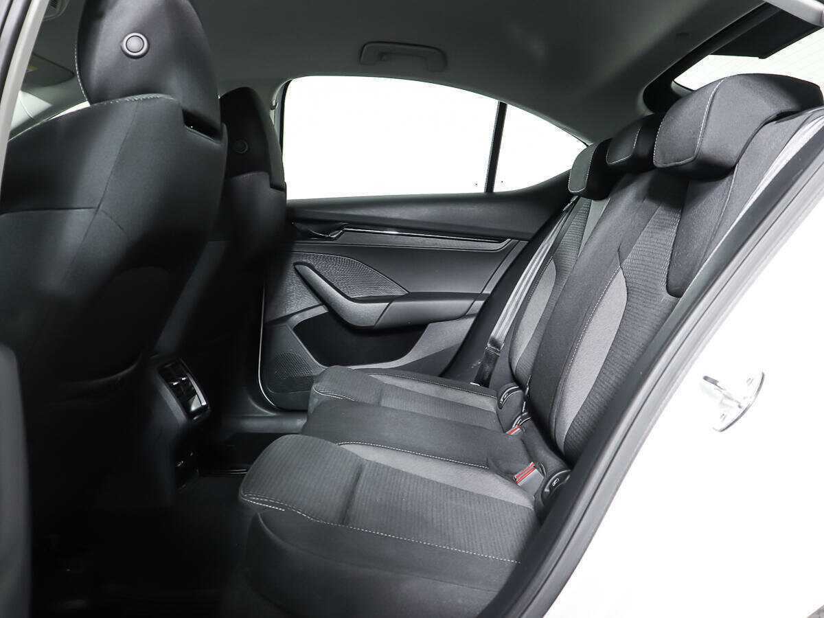 Купить Skoda Octavia, 2021, 61 170 км, фото №10