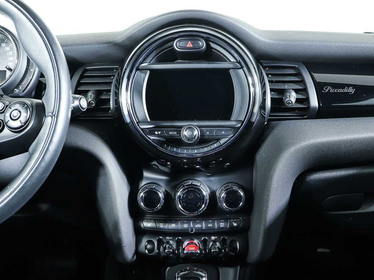 Купить Mini Hatch Cooper, 2021, 48 790 км, фото №11