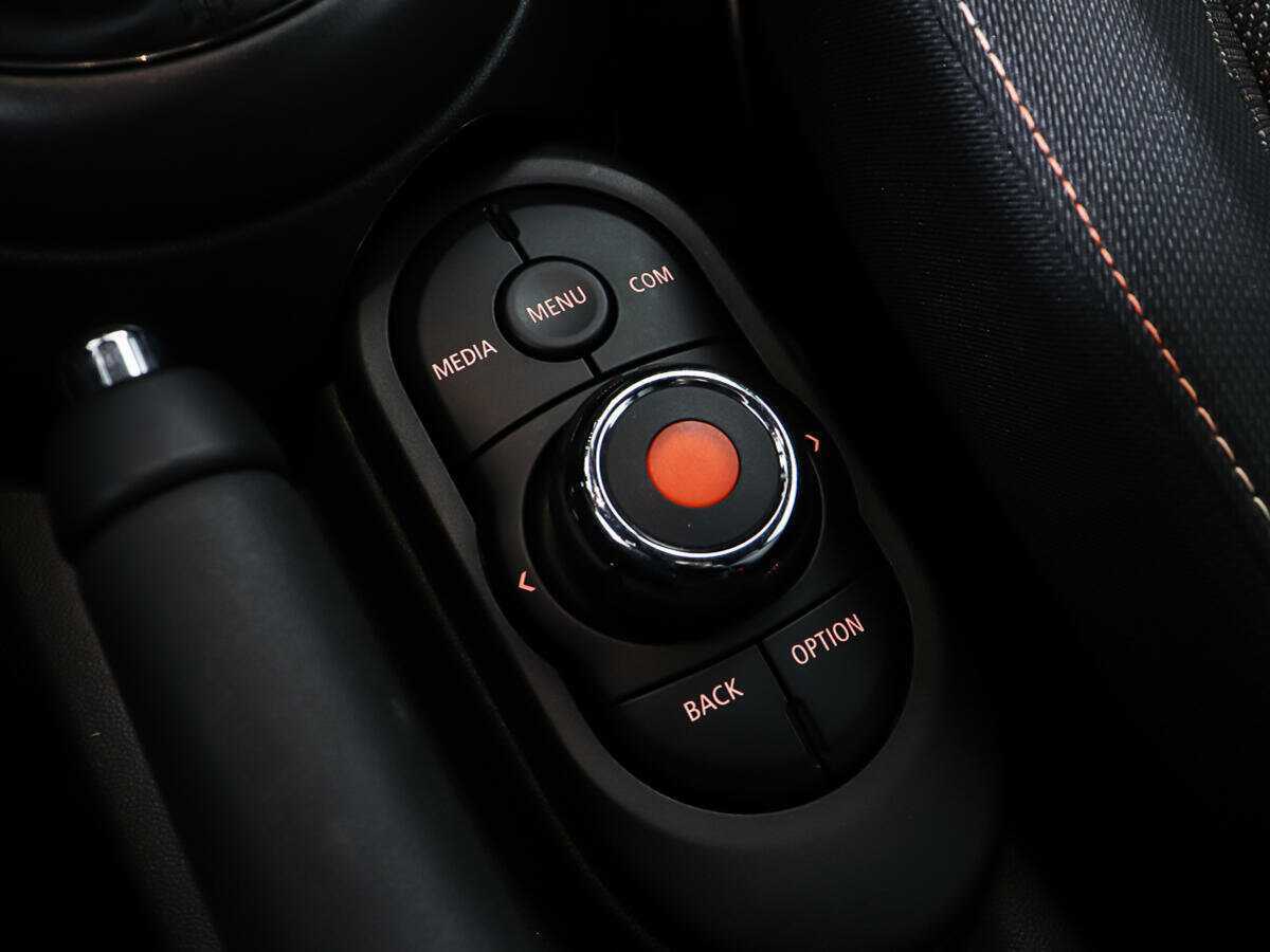 Купить Mini Hatch Cooper, 2021, 48 790 км, фото №18