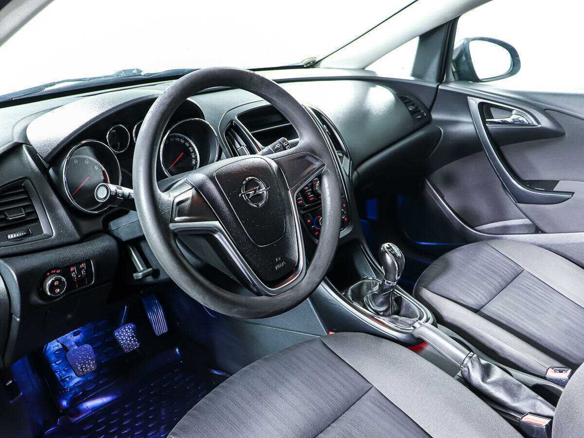 Купить Opel Astra, 2011, 237 342 км, фото №13
