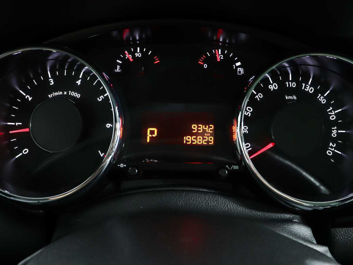 Купить Peugeot 3008, 2010, 195 829 км, фото №13