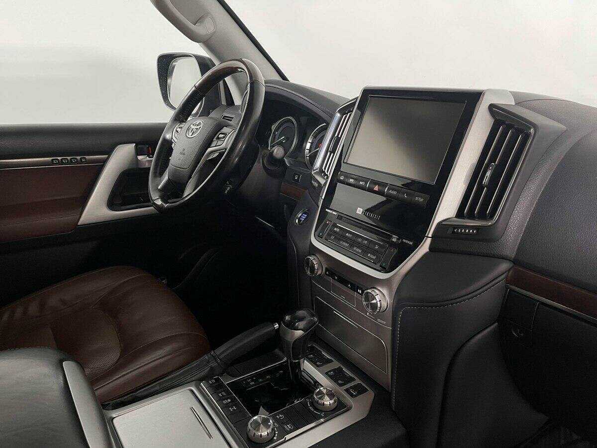 Купить Toyota Land Cruiser, 2016, 84 129 км, фото №9