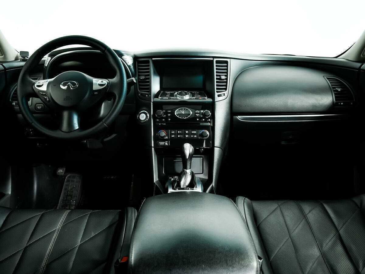 Купить Infiniti FX35, 2010, 126 482 км, фото №10