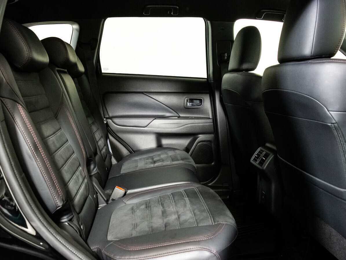 Купить Mitsubishi Outlander, 2021, 41 055 км, фото №18