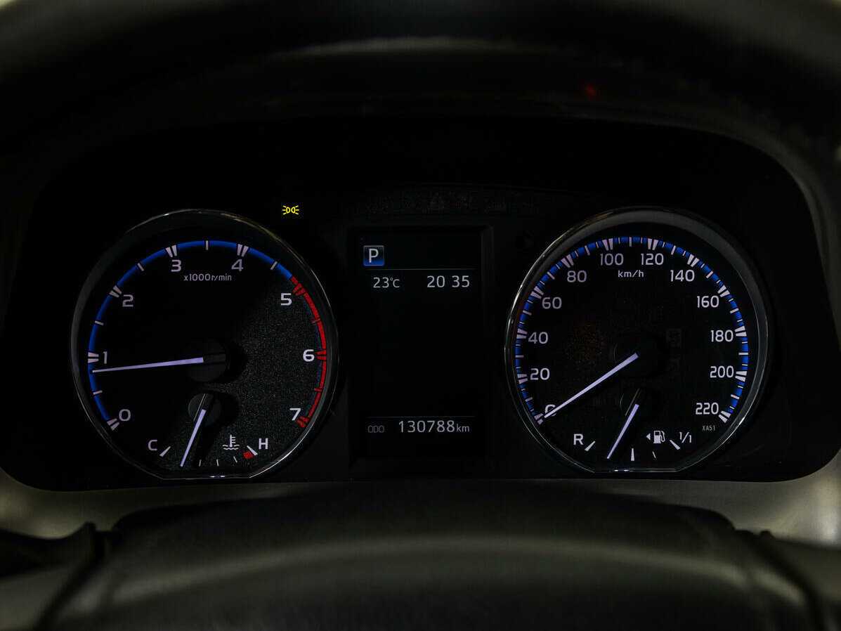 Купить Toyota RAV4, 2018, 130 771 км, фото №10