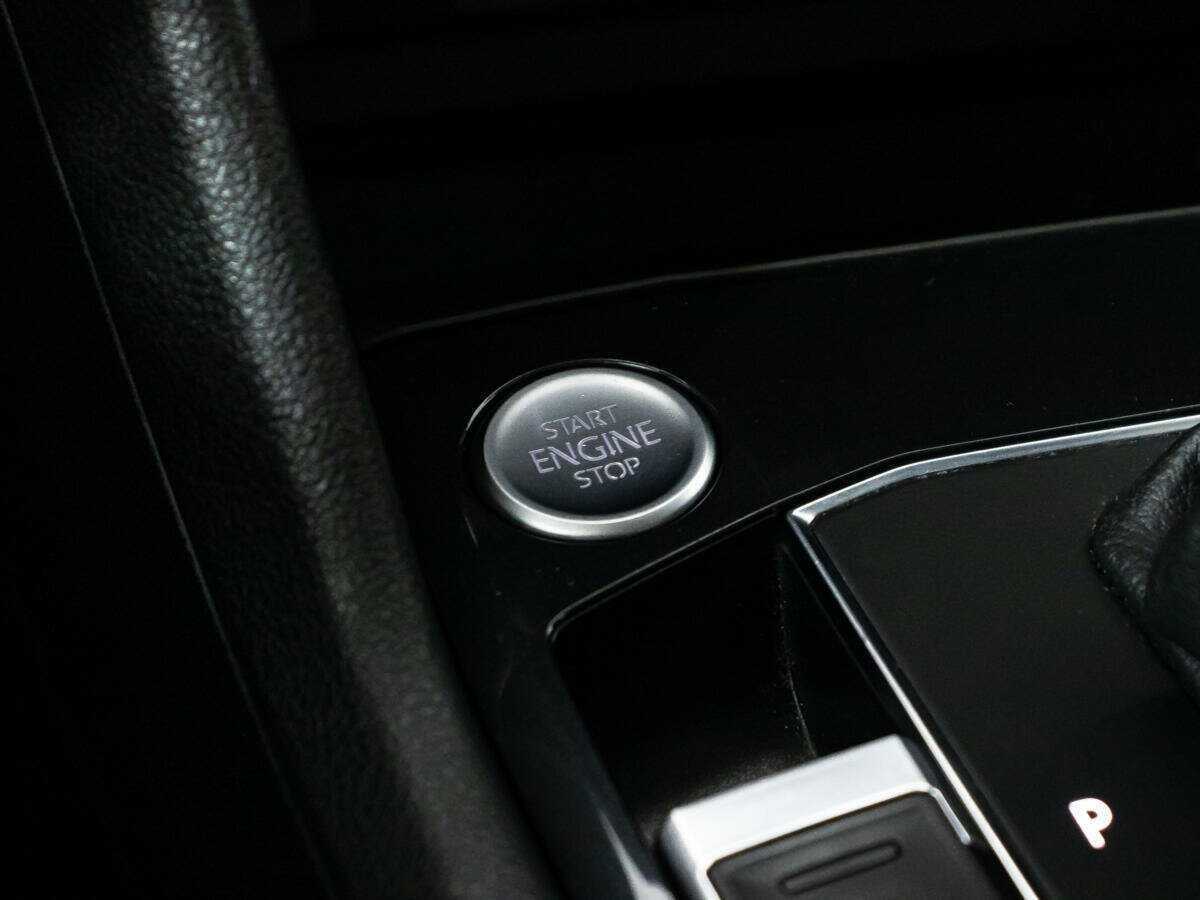 Купить Volkswagen Tiguan, 2020, 71 200 км, фото №17