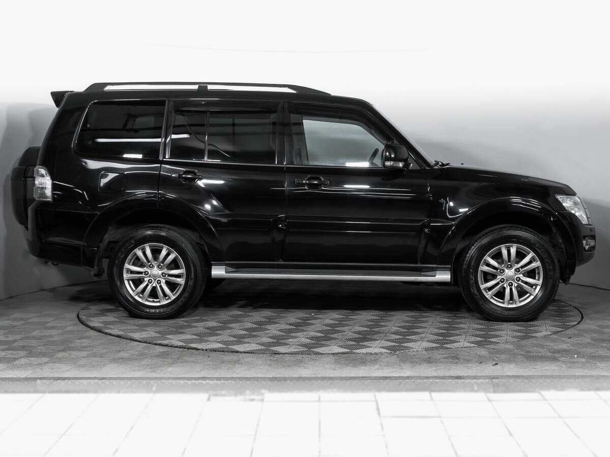 Купить Mitsubishi Pajero, 2017, 149 100 км, фото №4