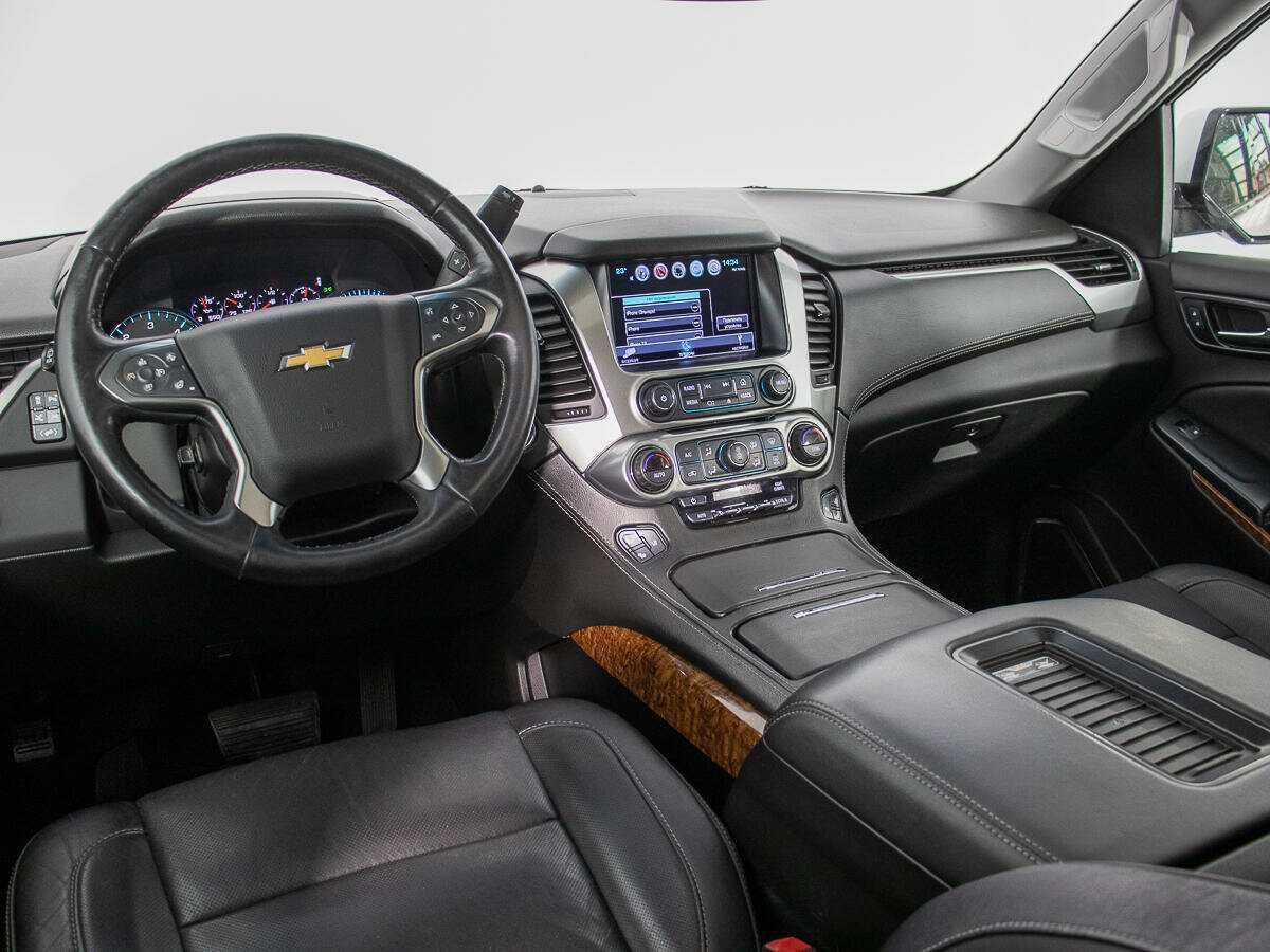 Купить Chevrolet Tahoe, 2017, 193 767 км, фото №9