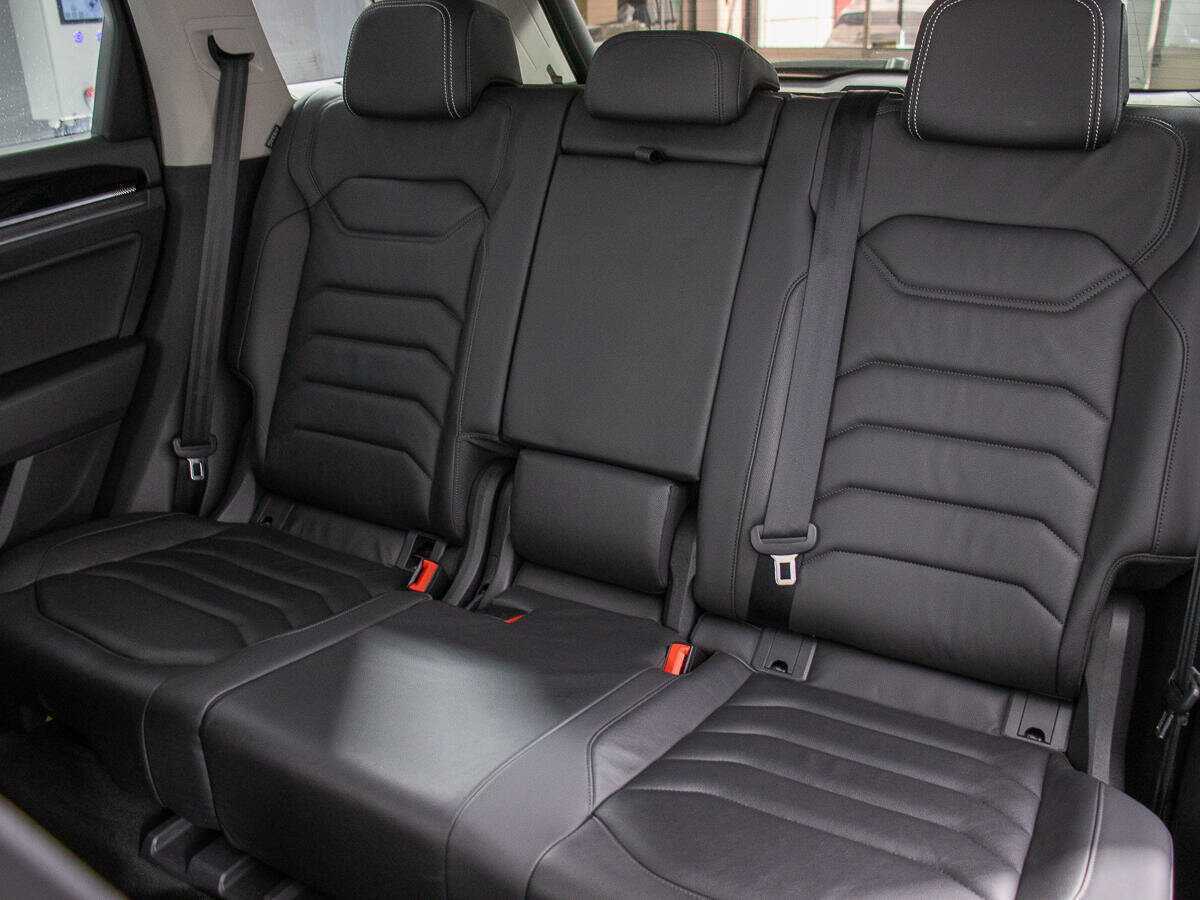 Купить Volkswagen Touareg, 2018, 119 063 км, фото №12