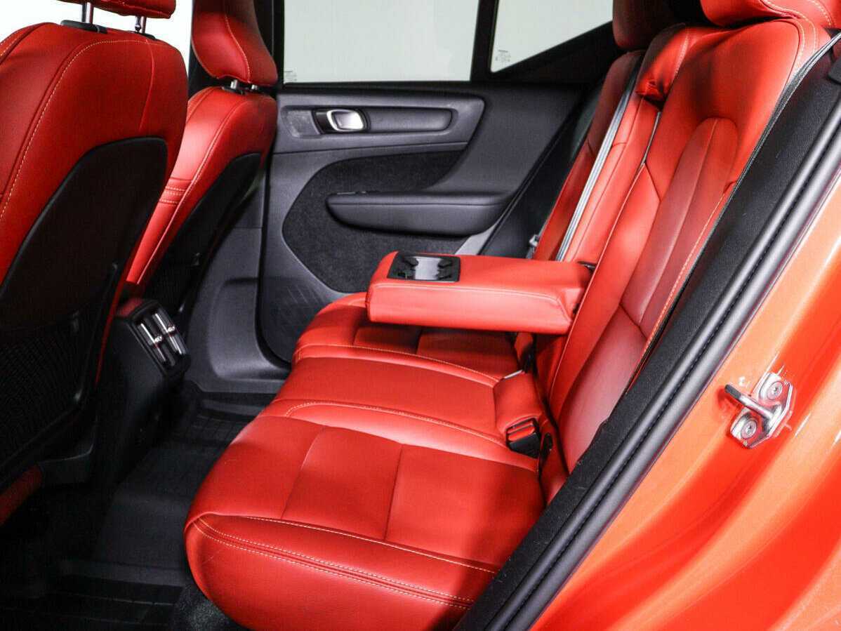 Купить Volvo XC40, 2021, 97 220 км, фото №8