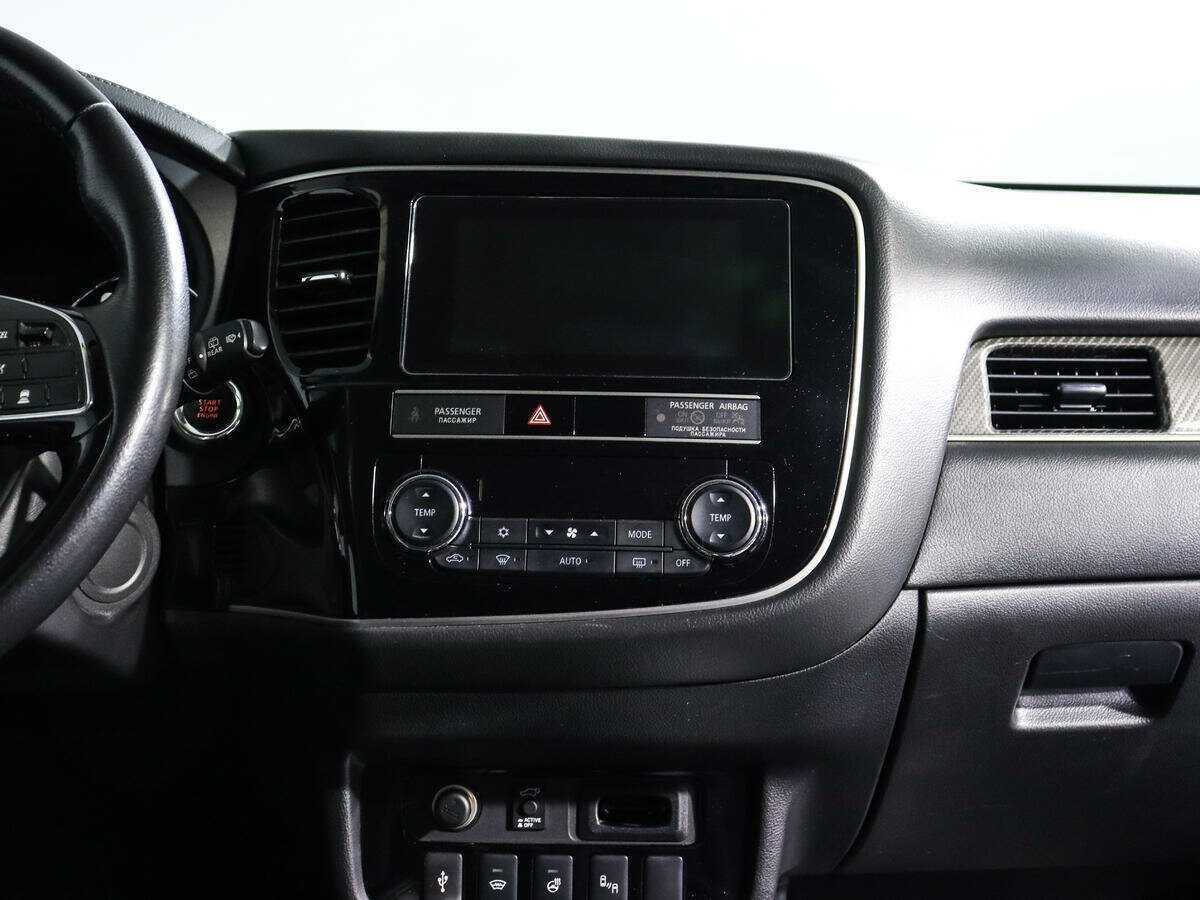 Купить Mitsubishi Outlander, 2020, 159 325 км, фото №13