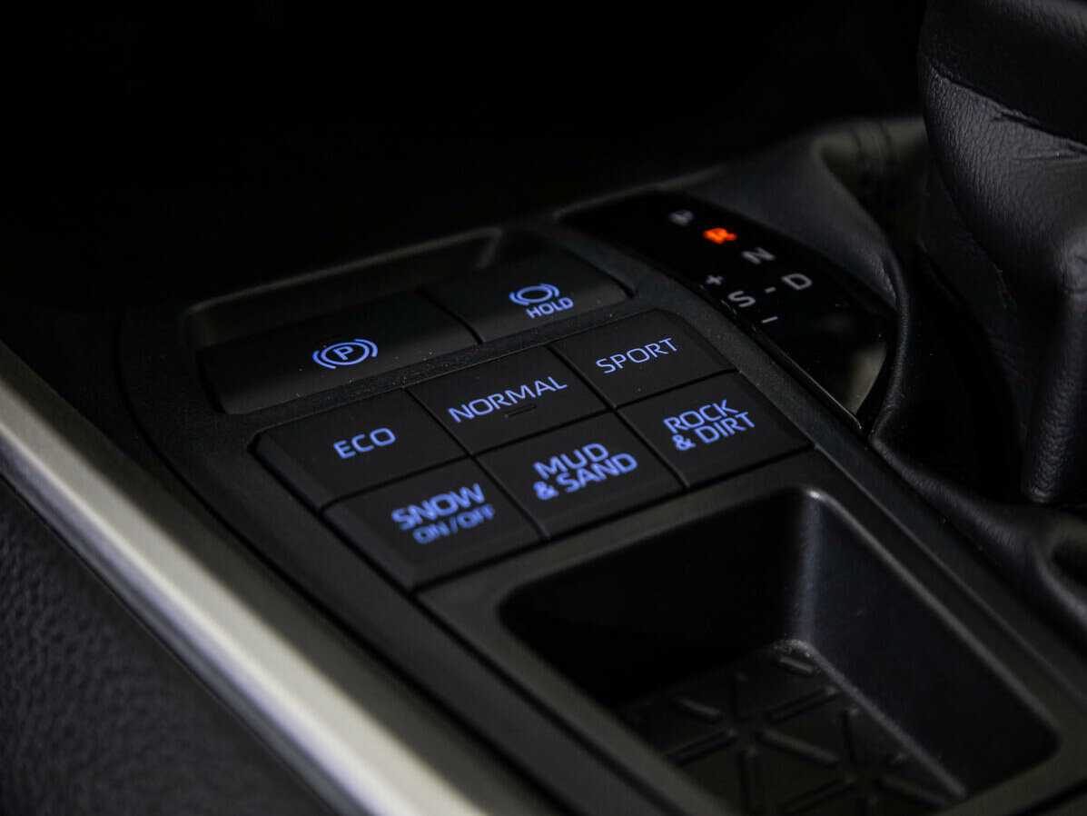 Купить Toyota RAV4, 2021, 76 769 км, фото №15