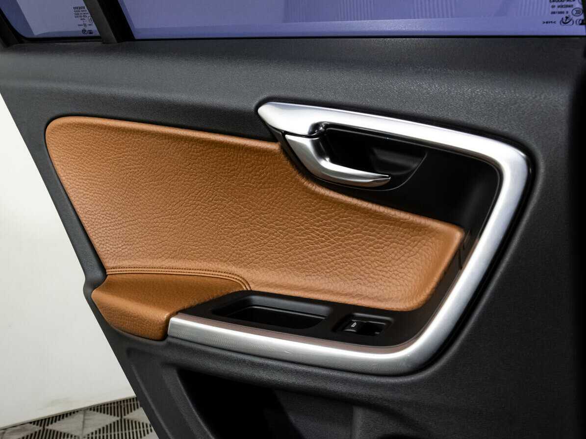 Купить Volvo S60, 2010, 256 773 км, фото №22