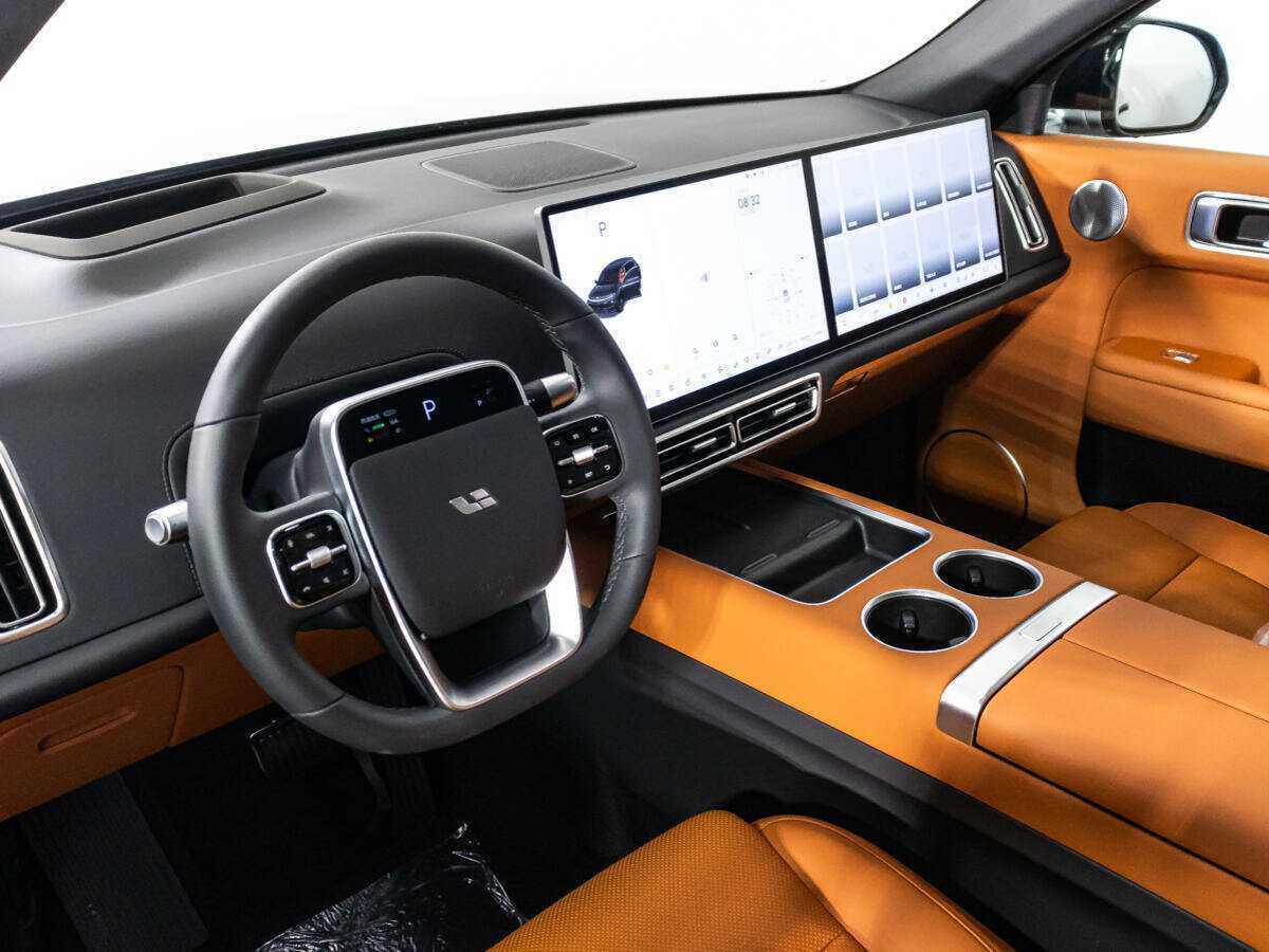Купить LiXiang L7 52.3 kWh, 2024, 37 км, фото №9