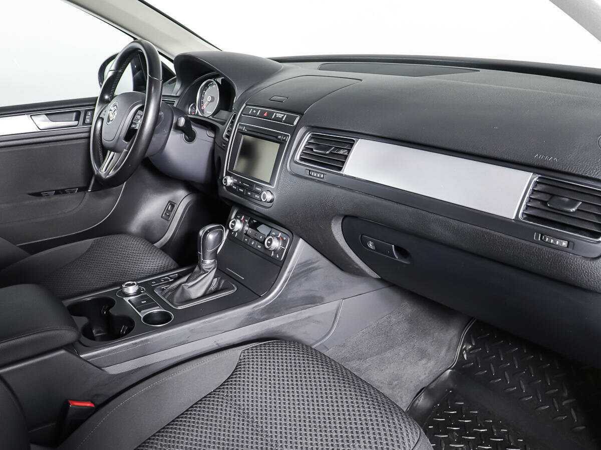 Купить Volkswagen Touareg, 2015, 112 834 км, фото №9