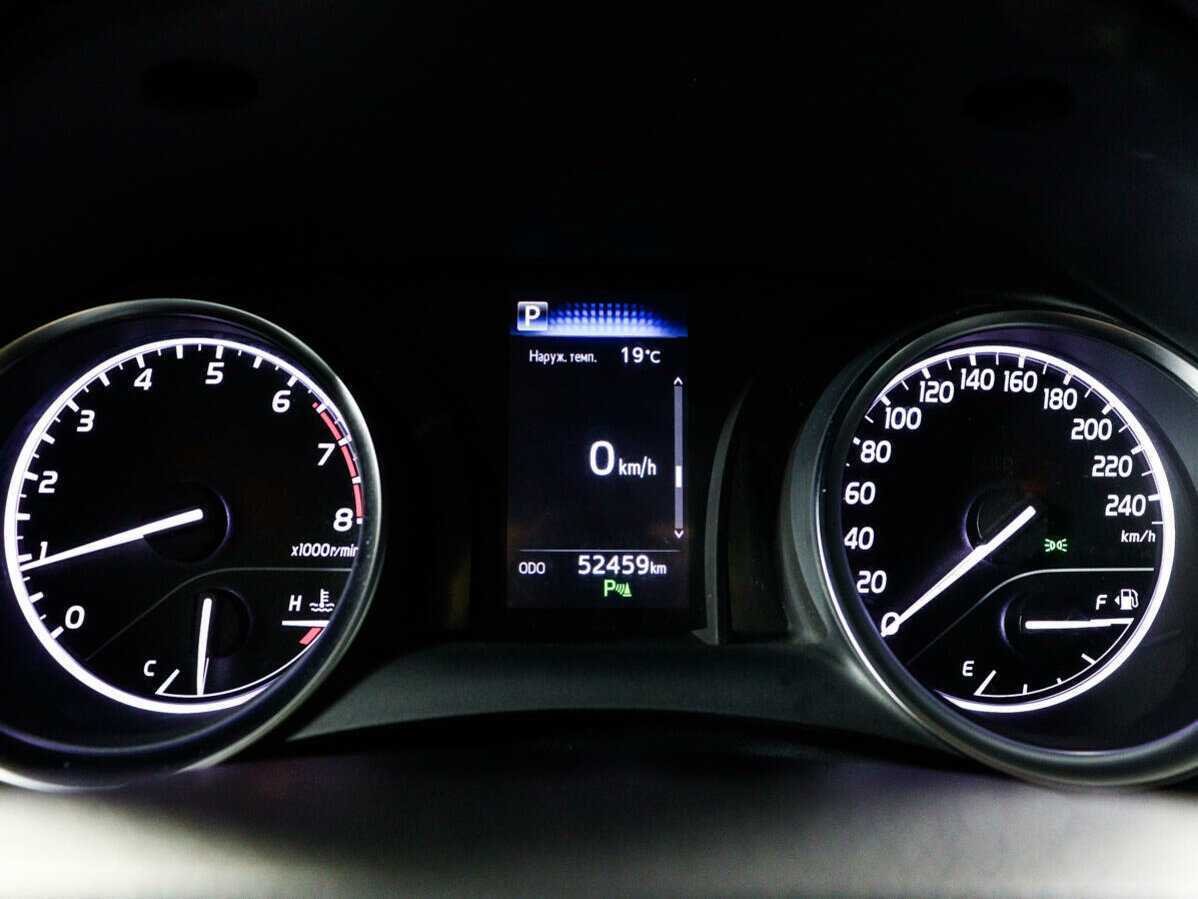 Купить Toyota Camry, 2019, 52 430 км, фото №11