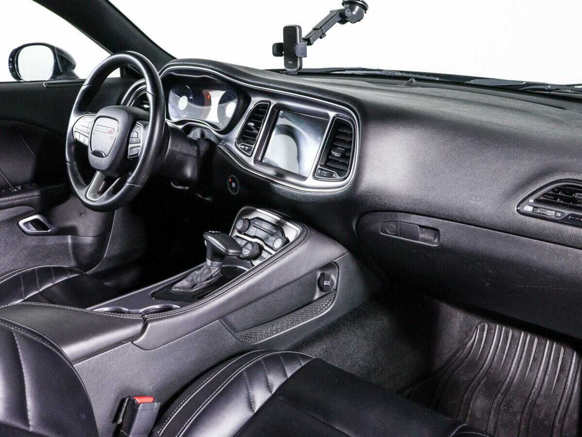 Купить Dodge Challenger, 2018, 66 874 км, фото №9