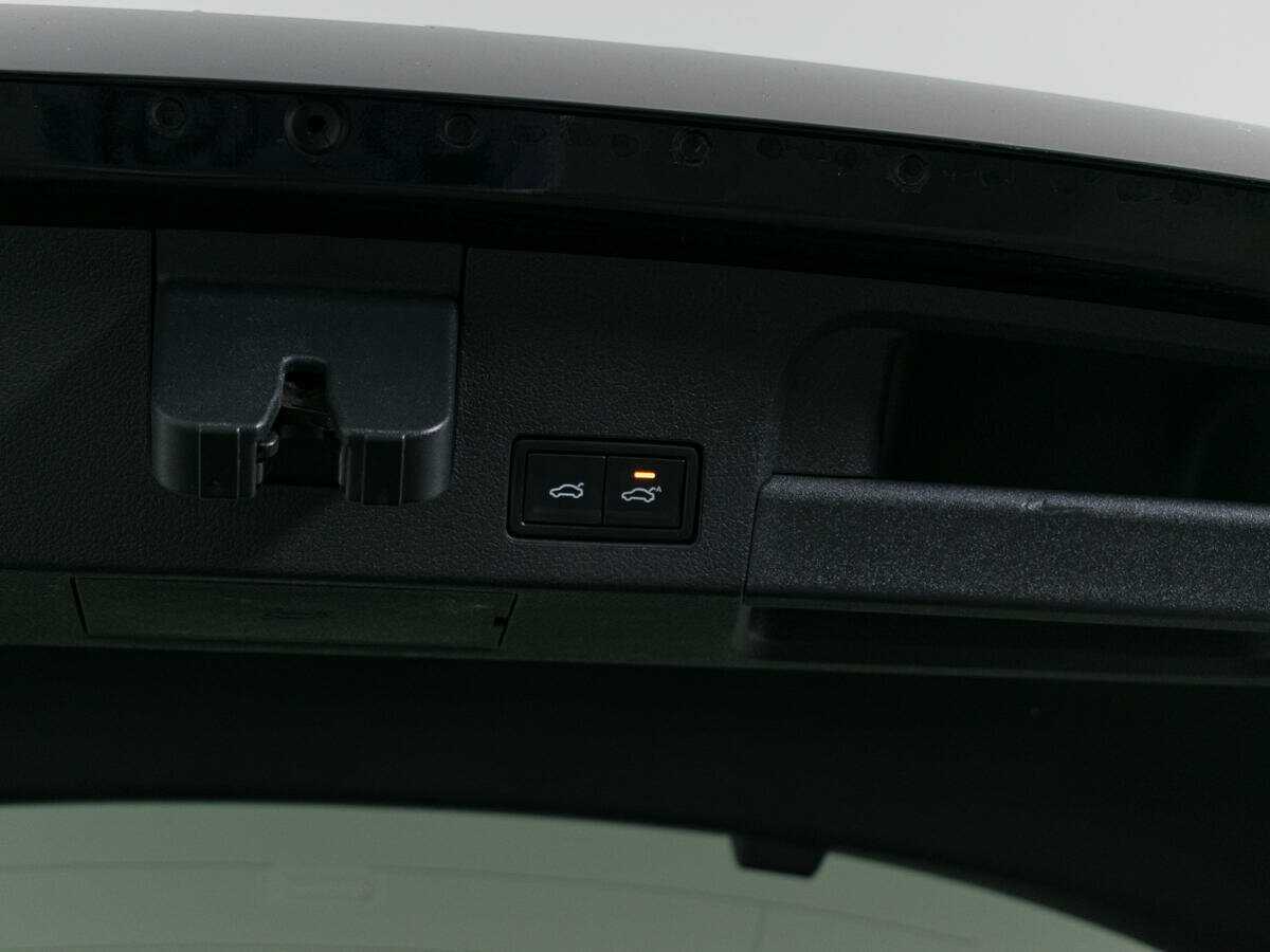 Купить Volkswagen Arteon, 2018, 142 580 км, фото №9