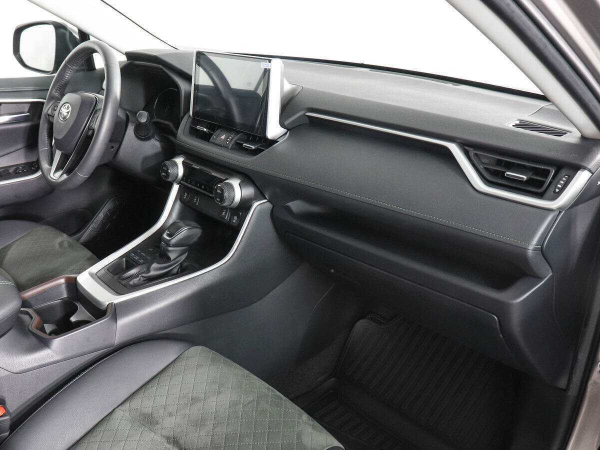 Купить Toyota RAV4, 2023, 2 765 км, фото №10