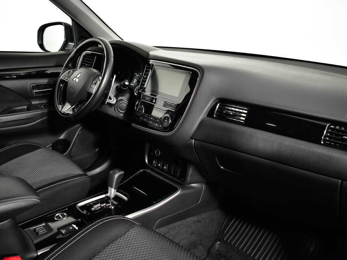Купить Mitsubishi Outlander, 2020, 95 548 км, фото №9