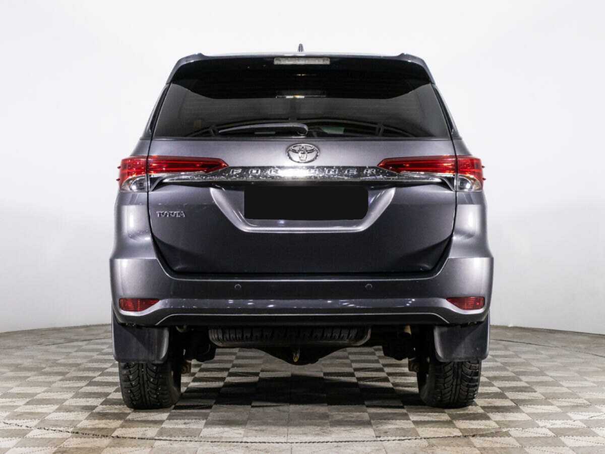 Купить Toyota Fortuner, 2018, 90 102 км, фото №6
