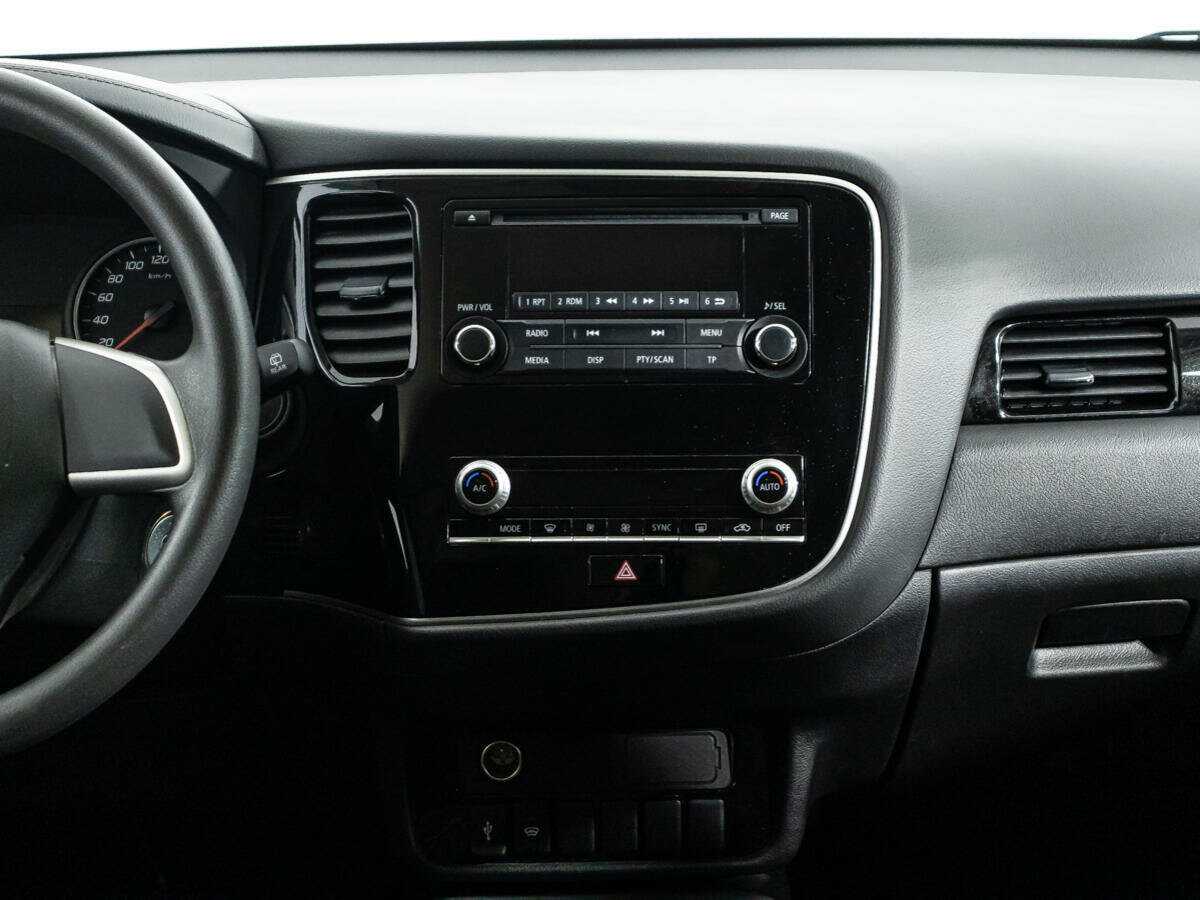 Купить Mitsubishi Outlander, 2021, 45 170 км, фото №14