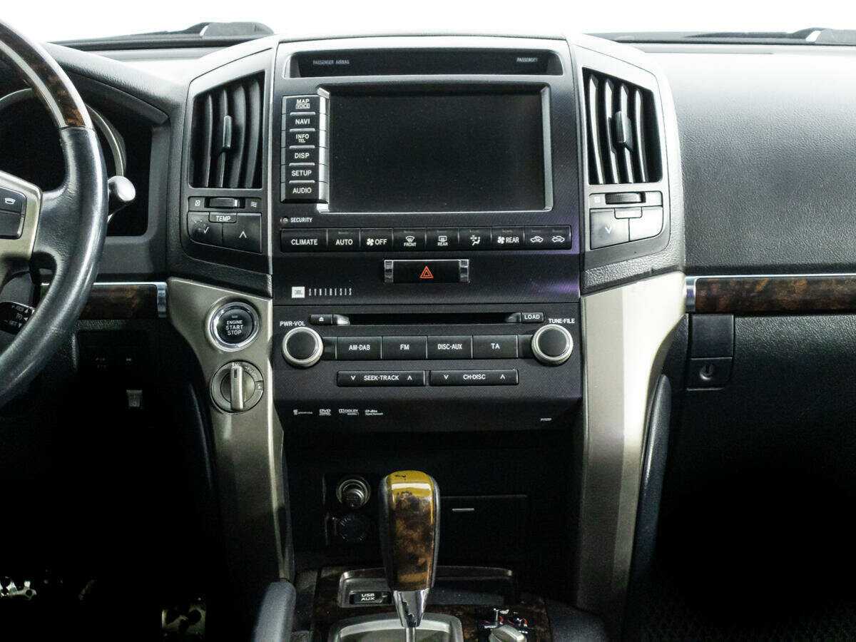 Купить Toyota Land Cruiser, 2011, 280 802 км, фото №13