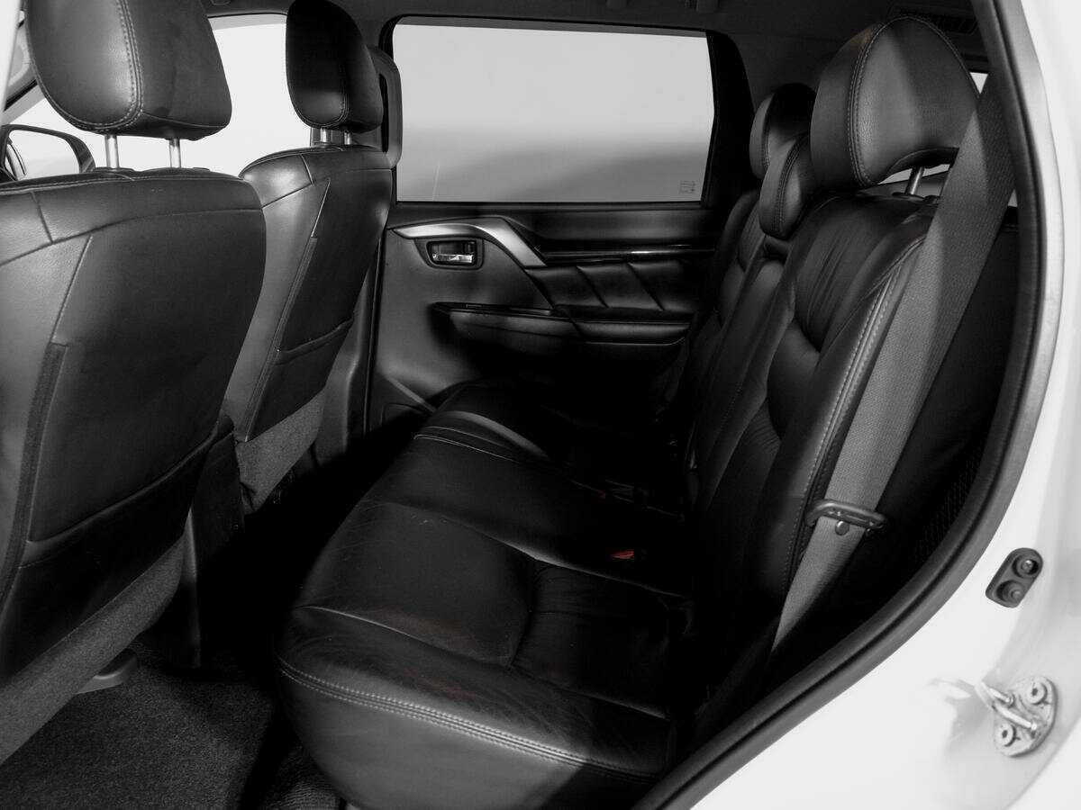 Купить Mitsubishi Pajero Sport, 2018, 137 547 км, фото №10