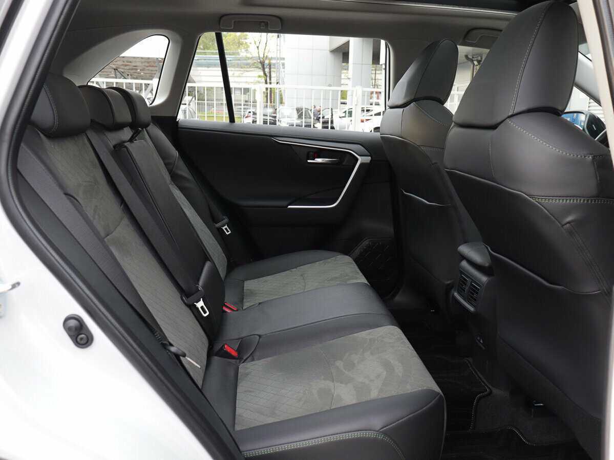 Купить Toyota RAV4, 2024, 5 км, фото №22