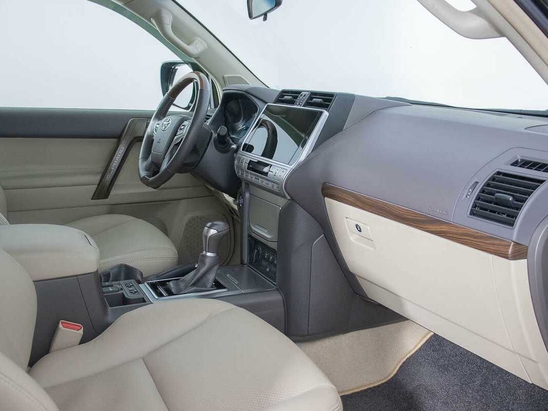 Купить Toyota Land Cruiser Prado, 2022, 18 322 км, фото №9