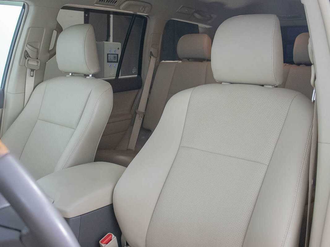 Купить Toyota Land Cruiser Prado, 2022, 18 322 км, фото №10