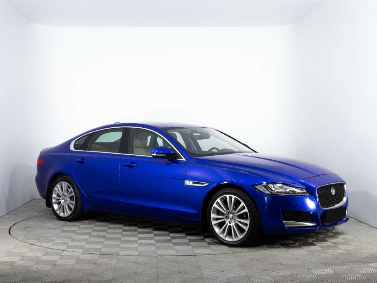 Jaguar XF
