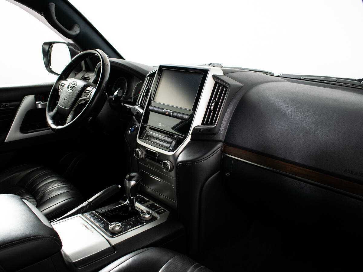 Купить Toyota Land Cruiser, 2019, 146 000 км, фото №7