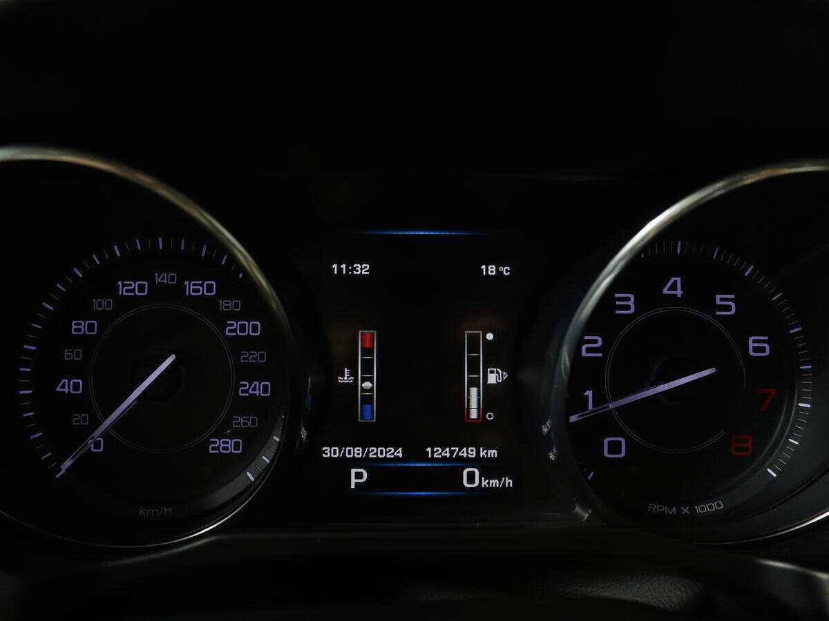 Купить Jaguar XE, 2015, 124 917 км, фото №9