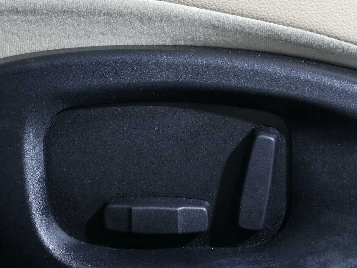 Купить Jaguar XE, 2015, 124 917 км, фото №13