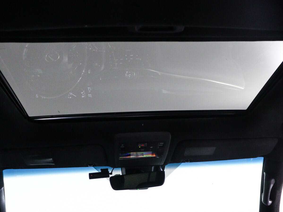 Купить Lexus LX 570, 2017, 137 316 км, фото №16