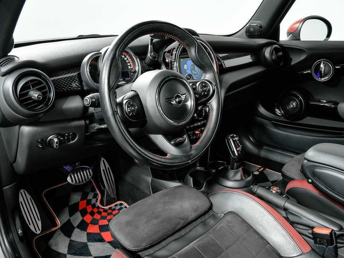 Купить Mini Hatch JCW John Cooper Works, 2018, 74 700 км, фото №13