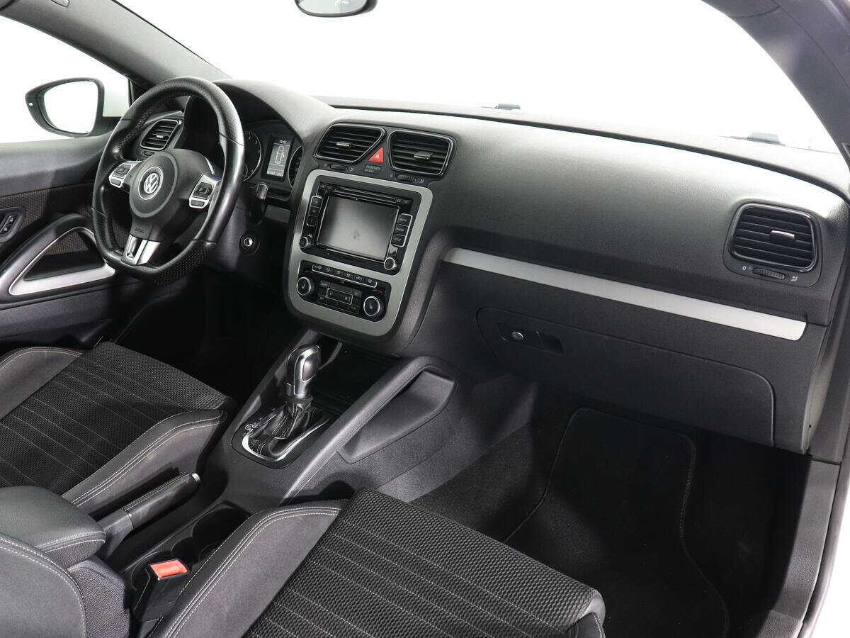 Купить Volkswagen Scirocco, 2011, 183 164 км, фото №10
