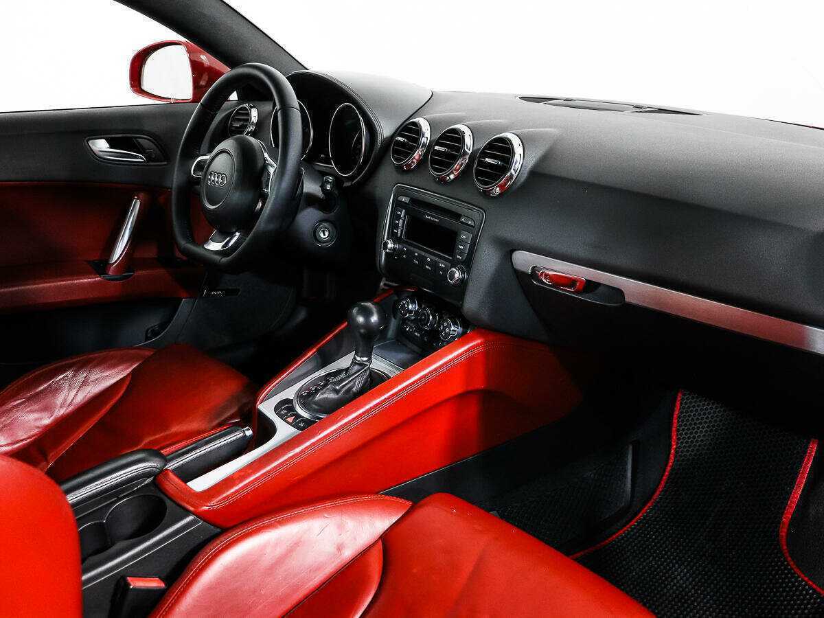 Купить Audi TT, 2006, 135 000 км, фото №10