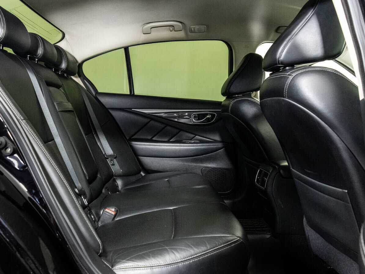 Купить Infiniti Q50, 2014, 136 405 км, фото №14