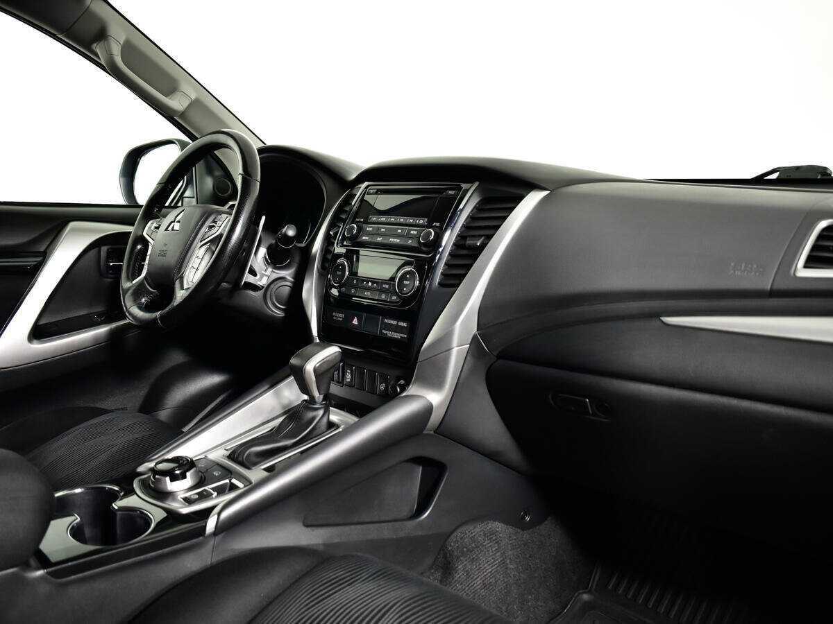 Купить Mitsubishi Pajero Sport, 2019, 89 962 км, фото №9