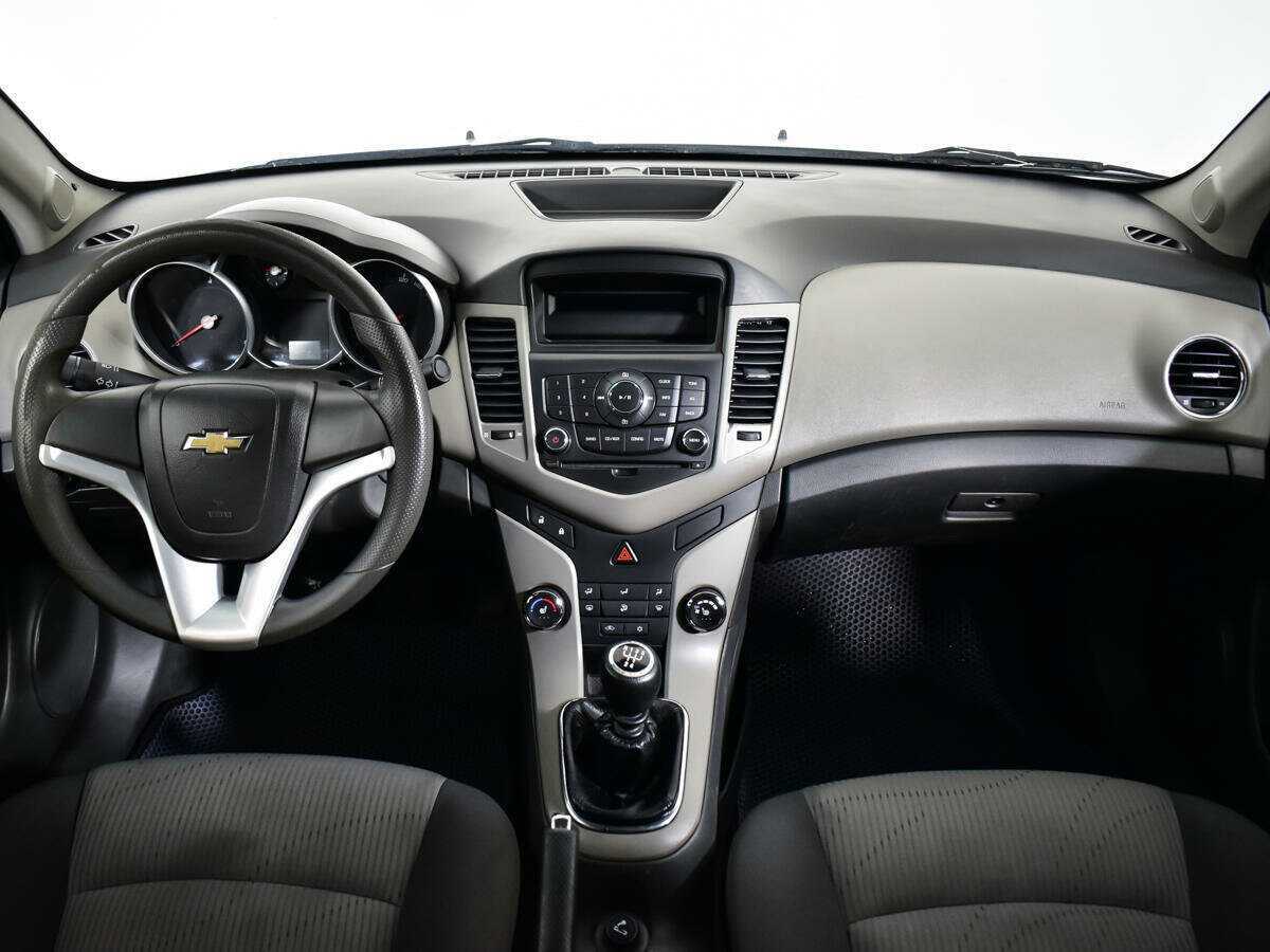Купить Chevrolet Cruze, 2010, 219 521 км, фото №12
