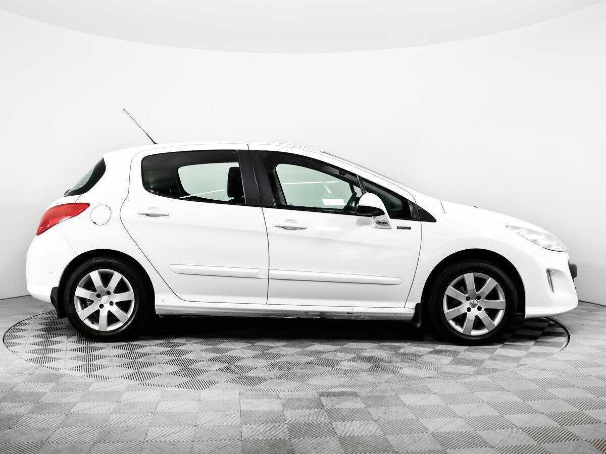 Купить Peugeot 308, 2010, 174 614 км, фото №4